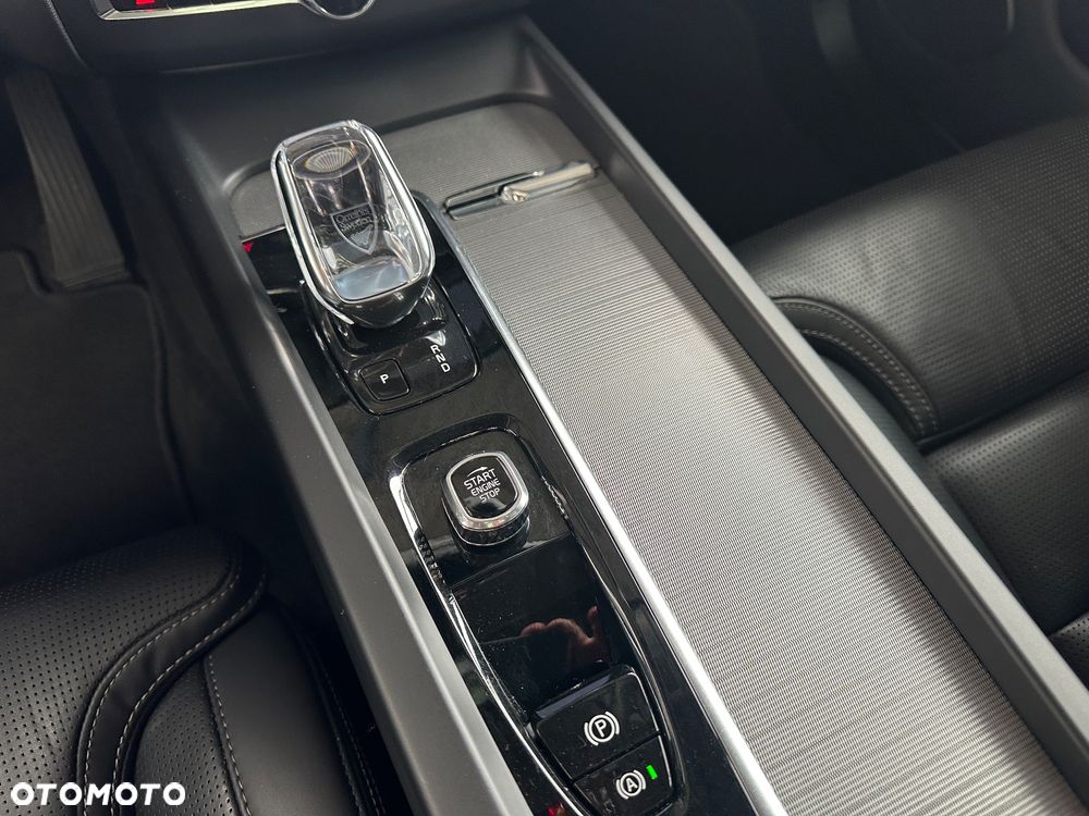 Volvo XC 60 - 28