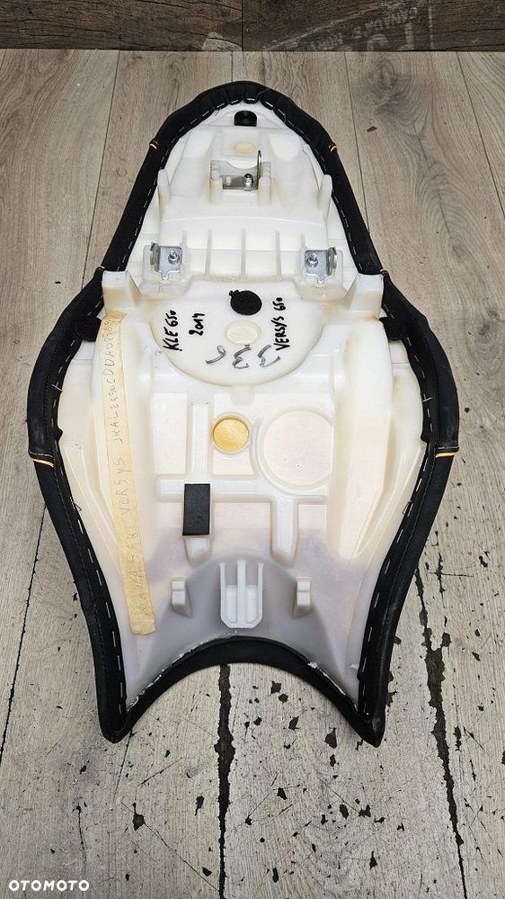 Siedzenie Kawasaki Versys 650 KLE650 - 12