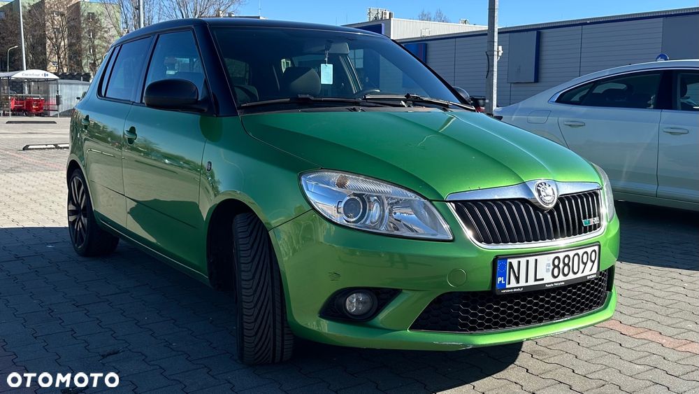 Skoda Fabia 1.4 TSI DSG RS - 4