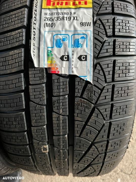 vând 2 anvelope 265/35/19 Pirelli de iarnă noi - 3
