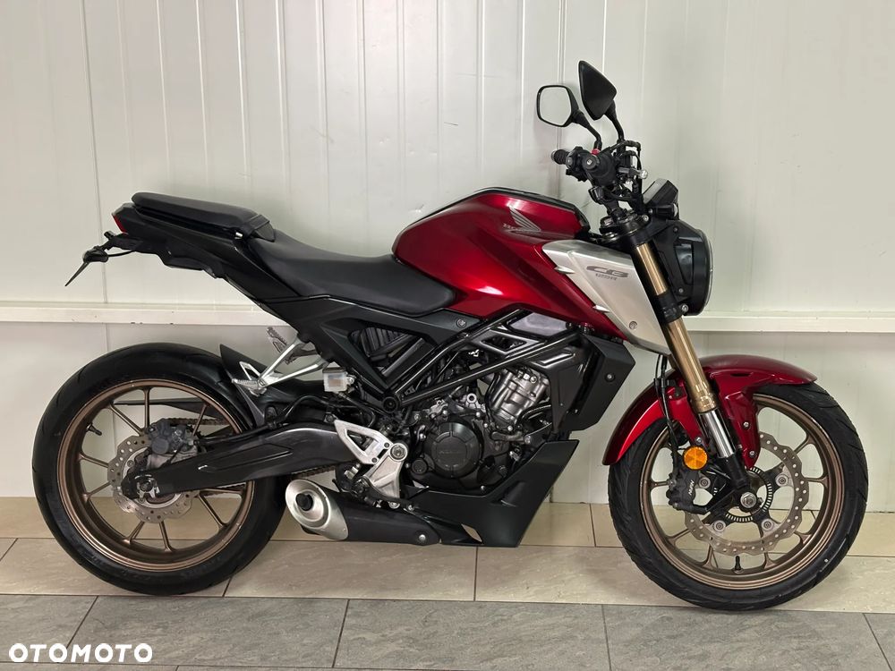 Honda CB - 3