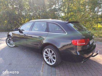 Audi A4 Avant - 4