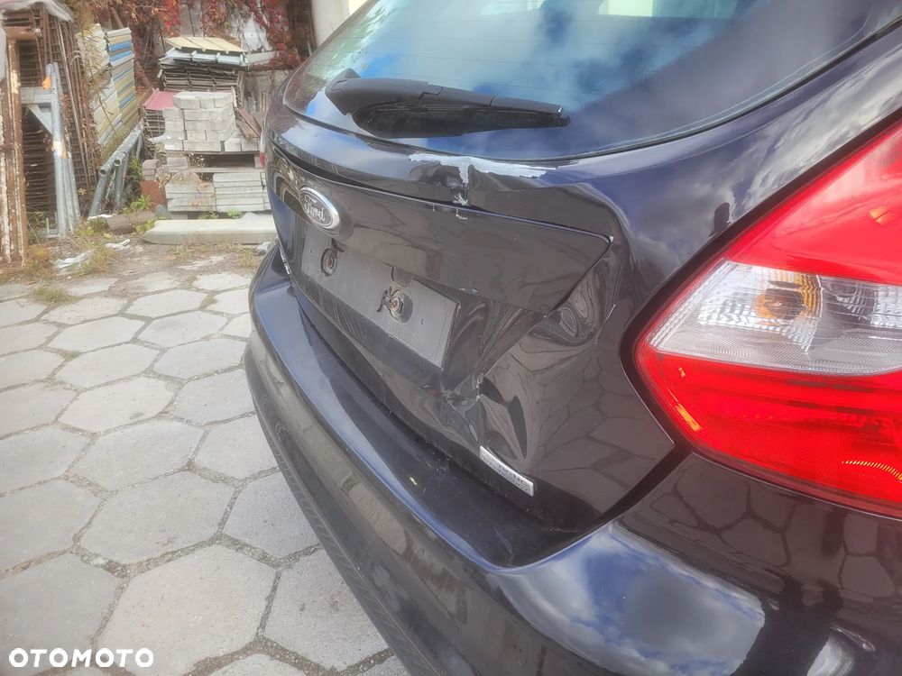 Ford Focus 1.6 TDCi DPF SYNC Edition - 13