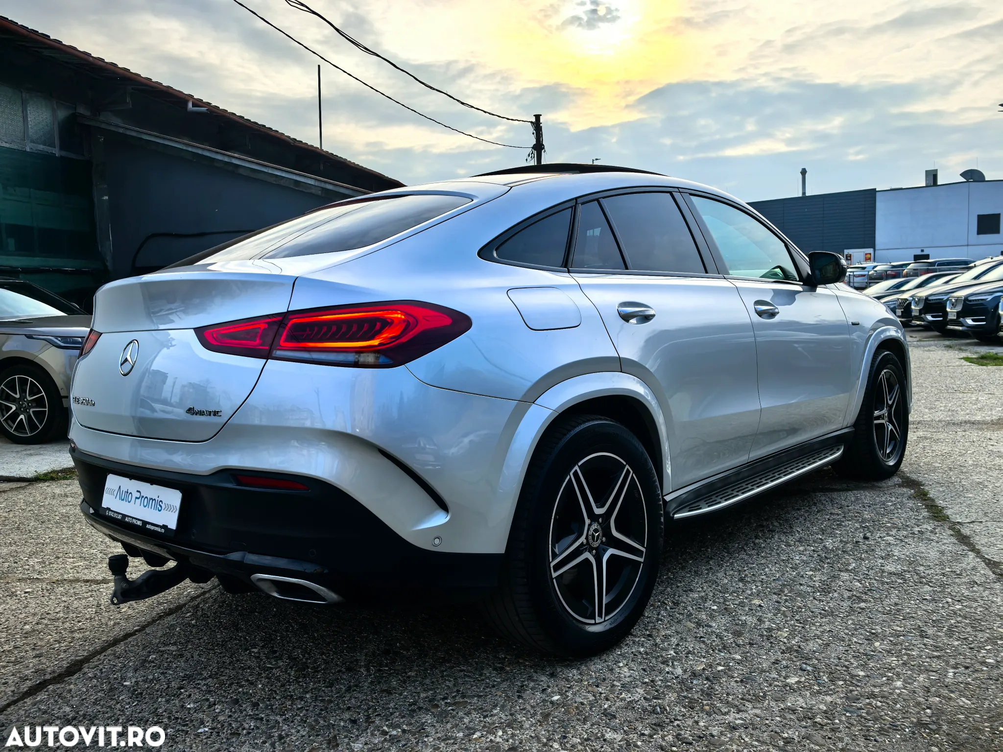 Mercedes-Benz GLE Coupe 350 de 4Matic 9G-TRONIC AMG Line - 12