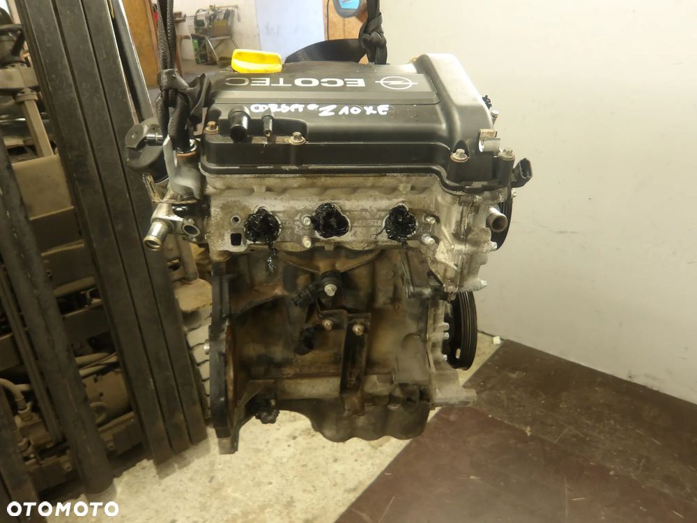 OPEL CORSA C 3D 1.0B SILNIK SŁUPEK Z10XE - 3
