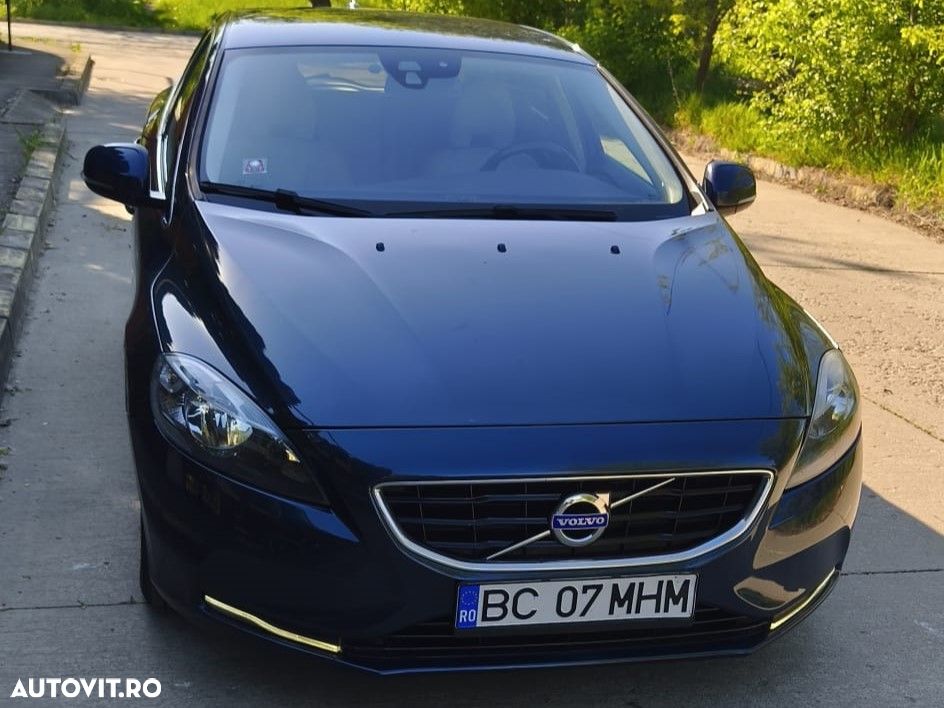 Volvo V40 - 3