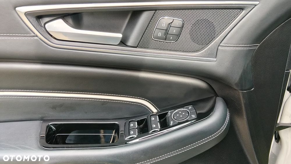 Ford S-Max 2.0 EcoBlue Twin-Turbo Vignale - 38