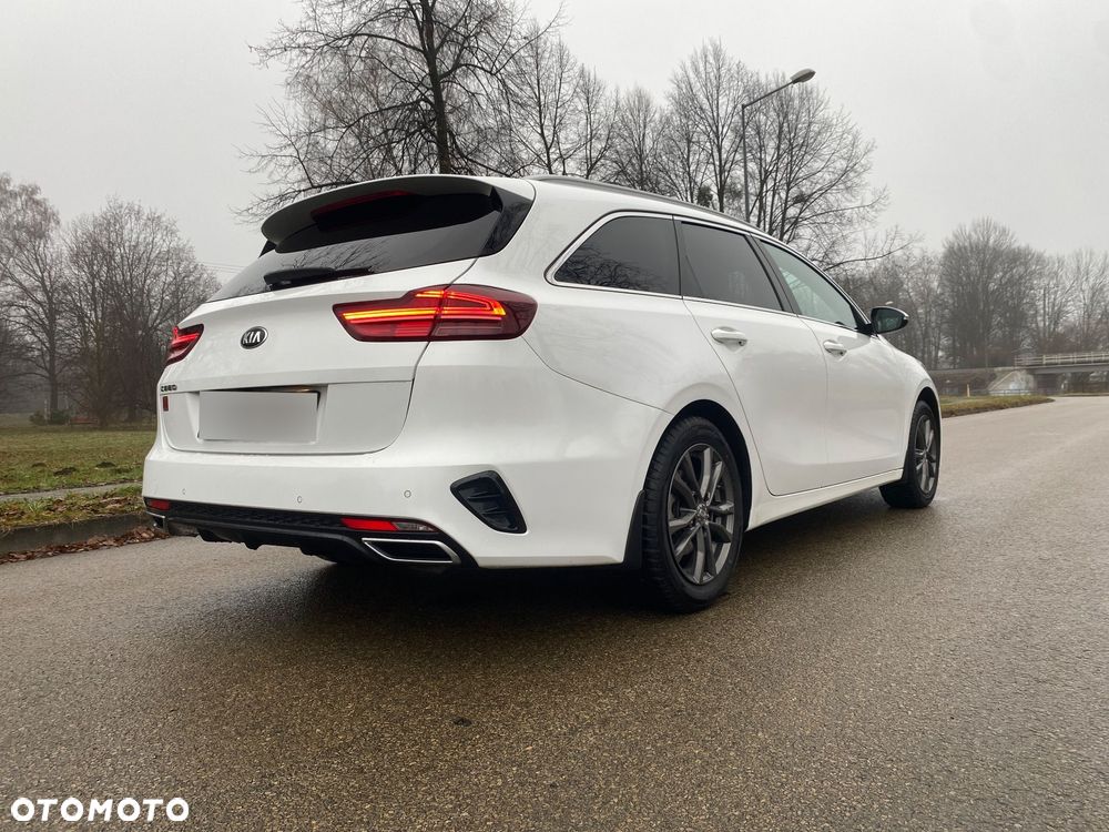 Kia Ceed 1.6 CRDi L - 8