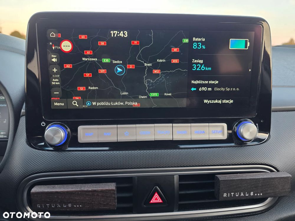Hyundai Kona Premium - 29