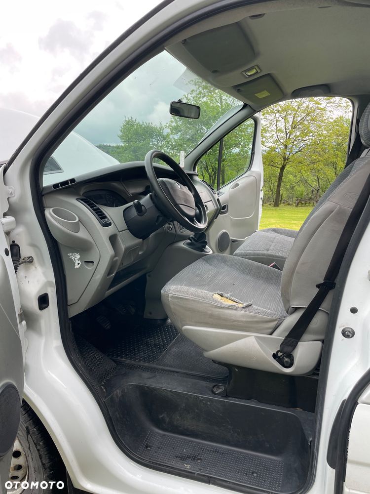 Renault TRAFIC - 11