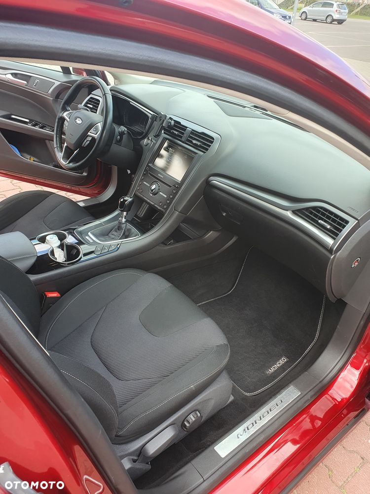 Ford Mondeo 2.0 TDCi Titanium - 21