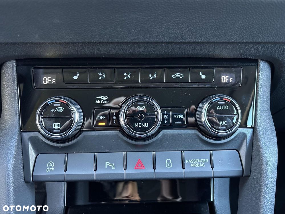 Skoda Karoq 2.0 TDI SCR 4x2 Edition 130 DSG - 28