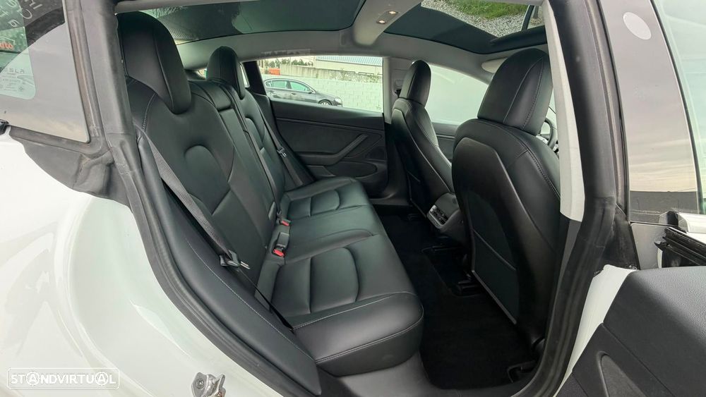 Tesla Model 3 Long Range Tração Integral - 22