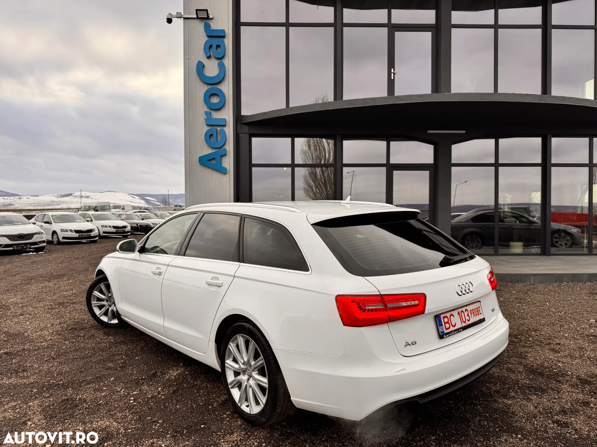 Audi A6 Avant 2.0 TDI Multitronic - 11