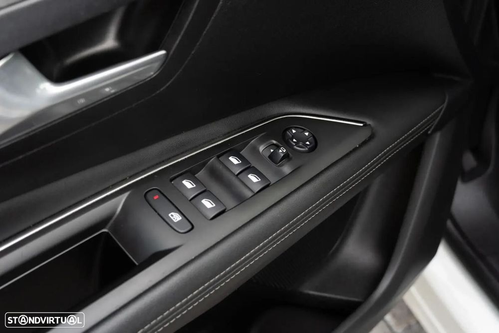 Peugeot 3008 - 35