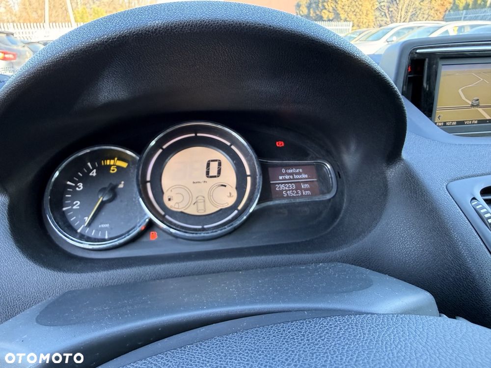 Renault Megane 1.5 dCi Style Edition - 7