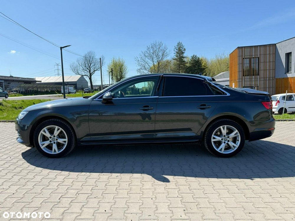 Audi A4 Limousine - 7