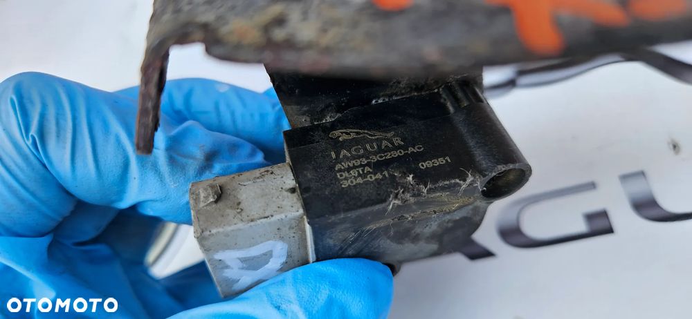 Jaguar XJ 351 2010-2015 Czujnik poziomowania świateł xenon przód prawy AW93-3C280-AC - 4