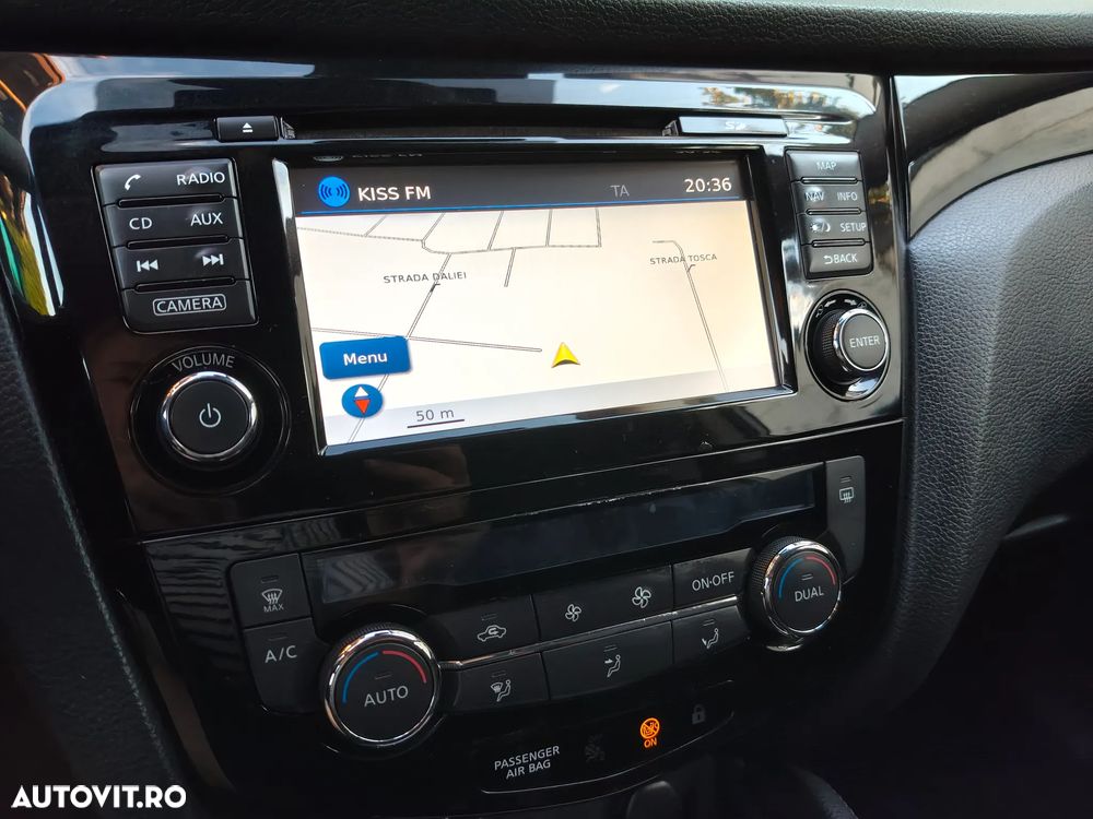 Nissan Qashqai 1.5 DCI Start/Stop N-Connecta - 24