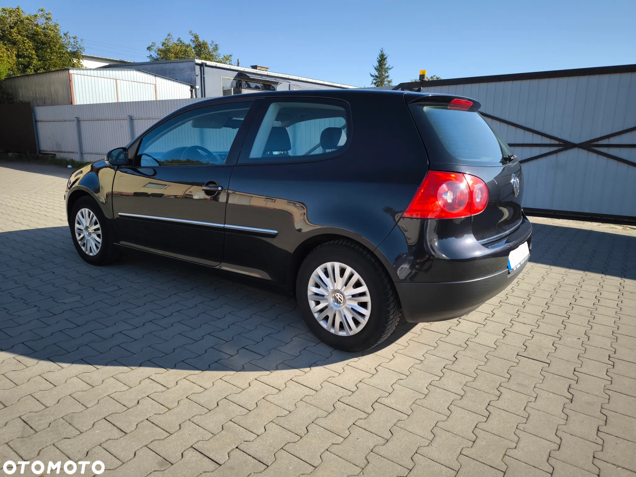 Volkswagen Golf V 1.9 TDI GT Sport - 3