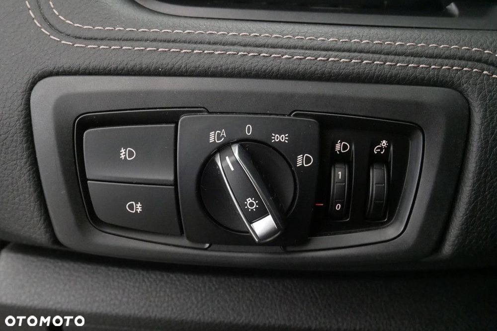 BMW Seria 2 - 32