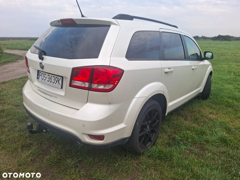 Fiat Freemont 2.0 Multijet 16V DPF Automatik Allrad Black Code - 6