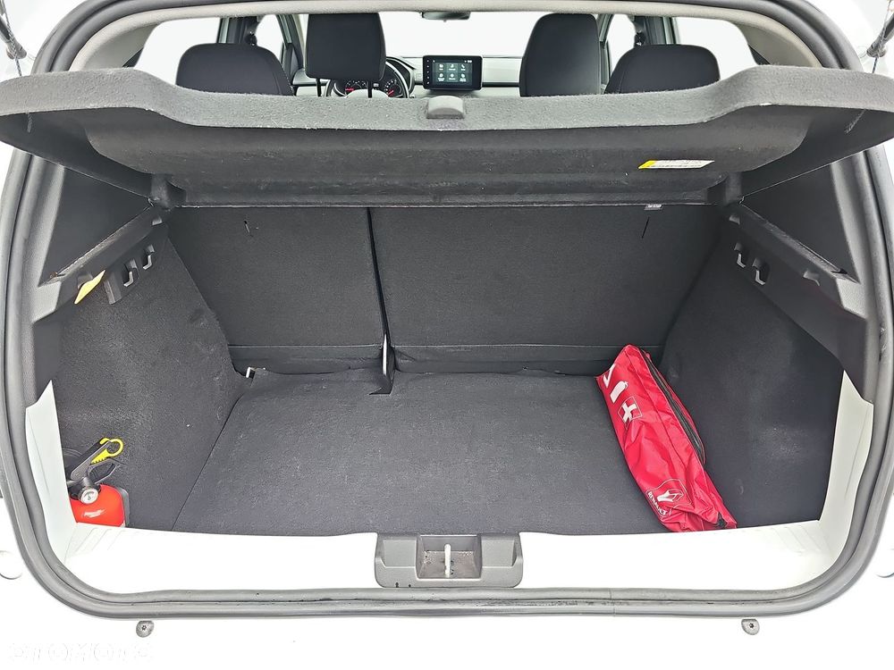 Dacia Sandero - 24