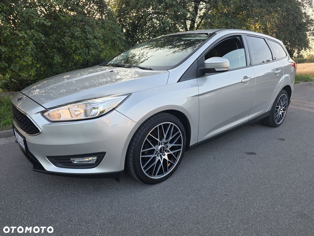 Ford Focus - 1