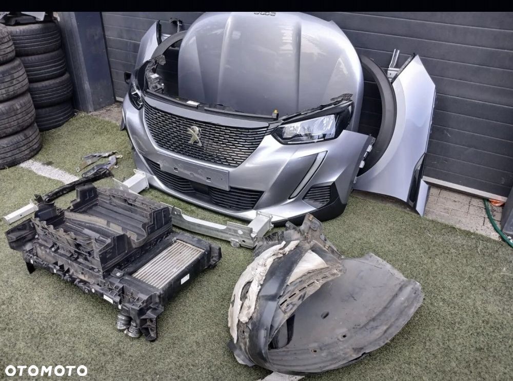 MASKA ZDERZAK LAMPY PAS PEUGEOT 2008 II EV ELEKTRYK KOLOR EZR EZRC - 3