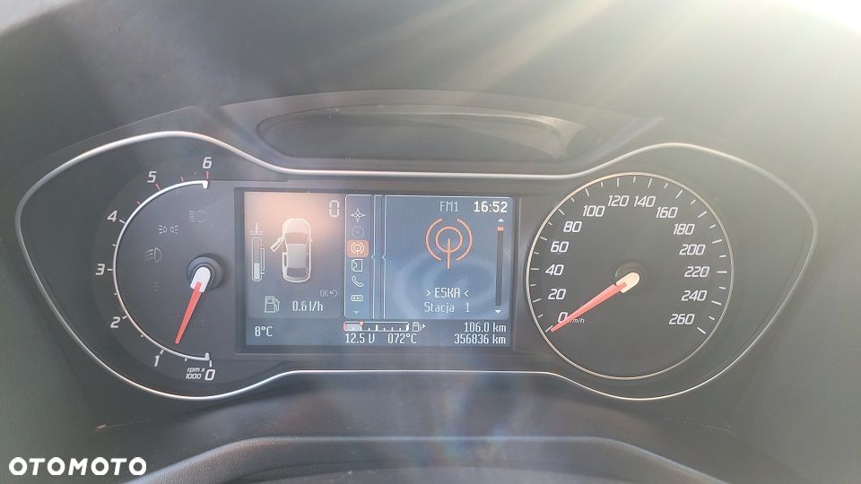 Ford Mondeo 2.0 TDCi Titanium - 16