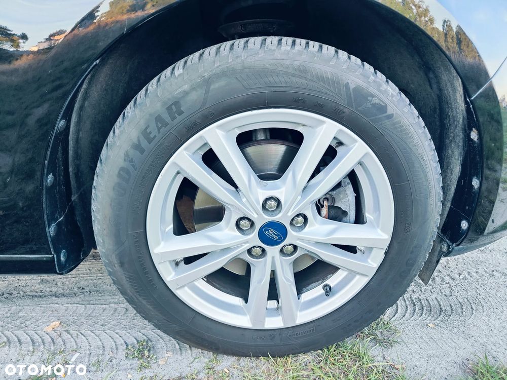 Ford S-Max - 23