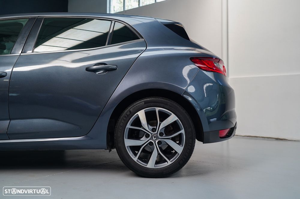 Renault Mégane 1.5 dCi Bose Edition - 19
