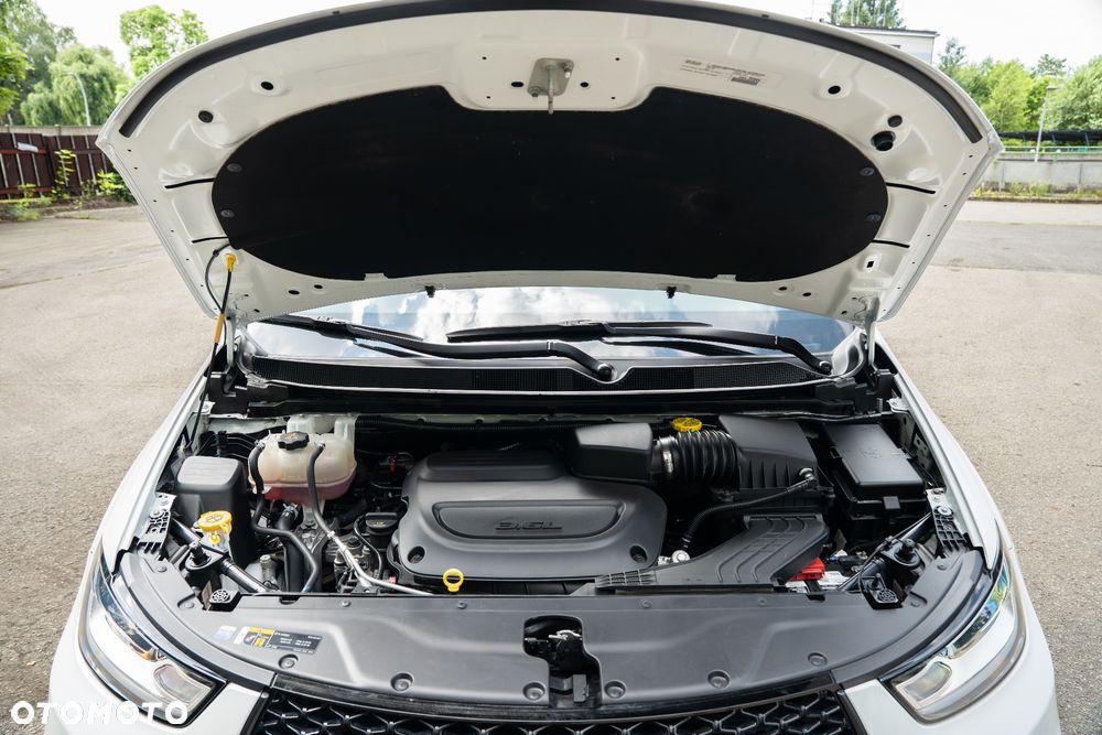 Chrysler Pacifica - 15
