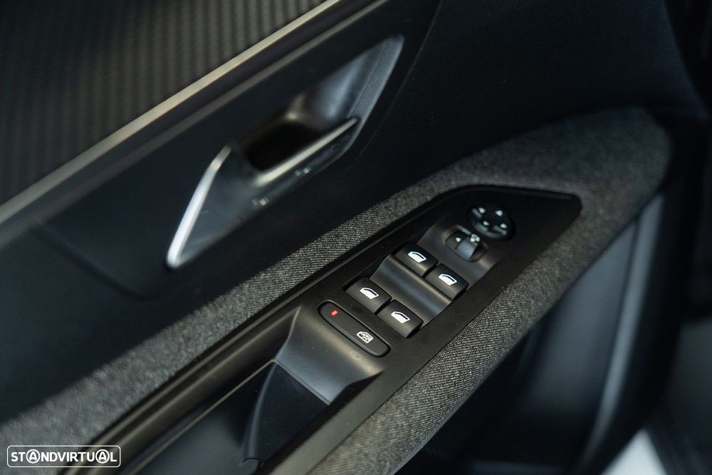 Peugeot 3008 1.5 BlueHDi Active - 16