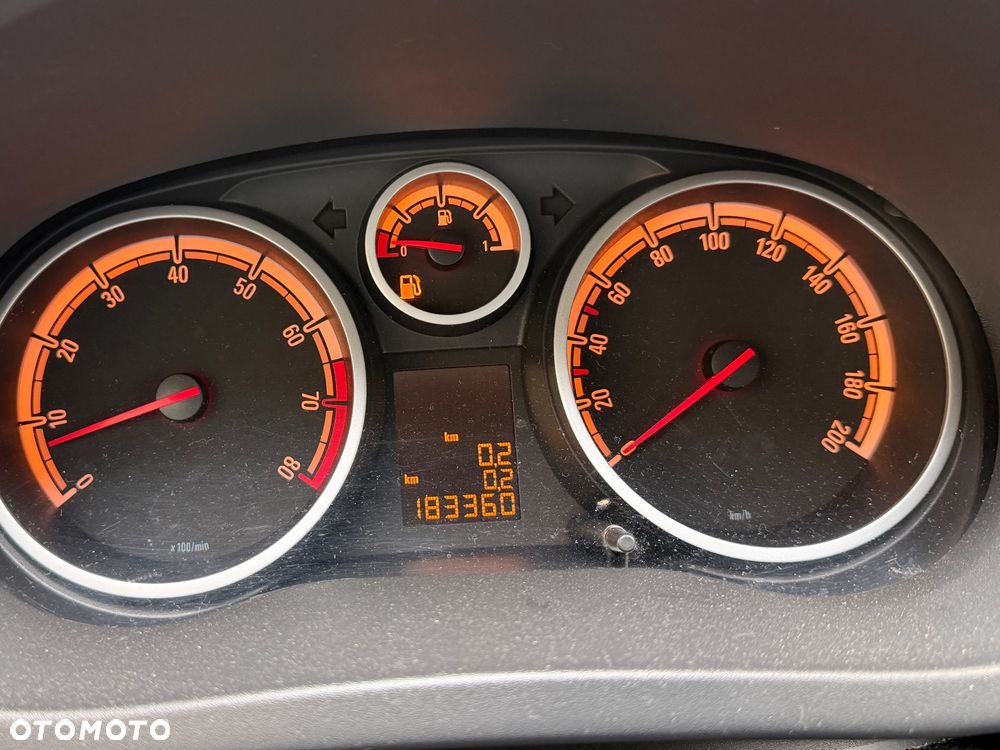 Opel Corsa 1.4 16V Color Elegance - 17