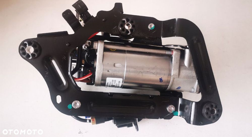 KOMPRESOR ZAWIESZENIA BMW 5 G31 G32 GT 37206886721 - 4