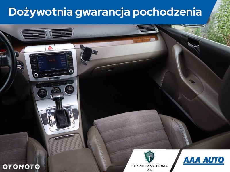 Volkswagen Passat Variant - 10