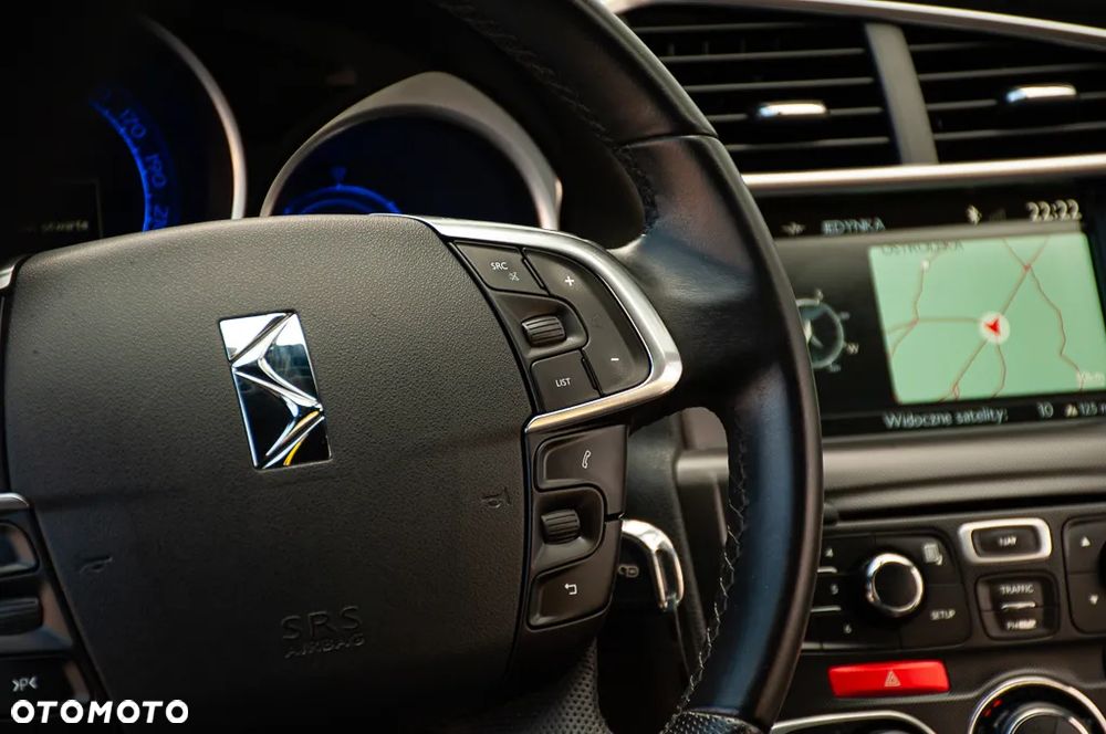 Citroën DS4 HDi 165 SoChic - 37