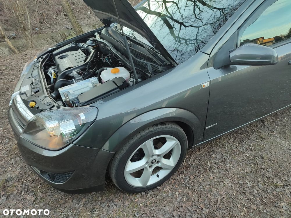 Opel Astra ver-1-7-cdti-edition - 5
