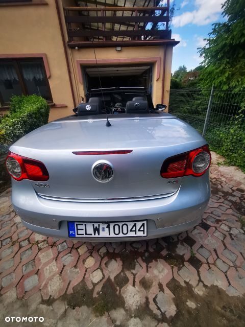 Volkswagen Eos - 4