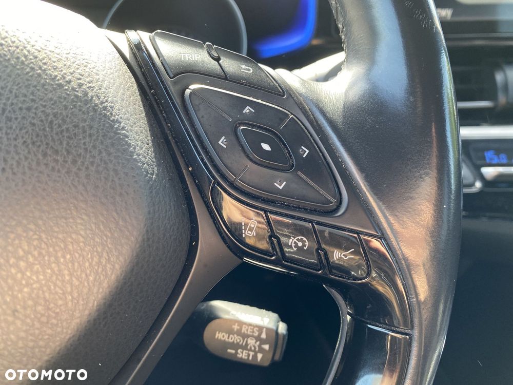 Toyota C-HR 1.8 Hybrid Dynamic - 22