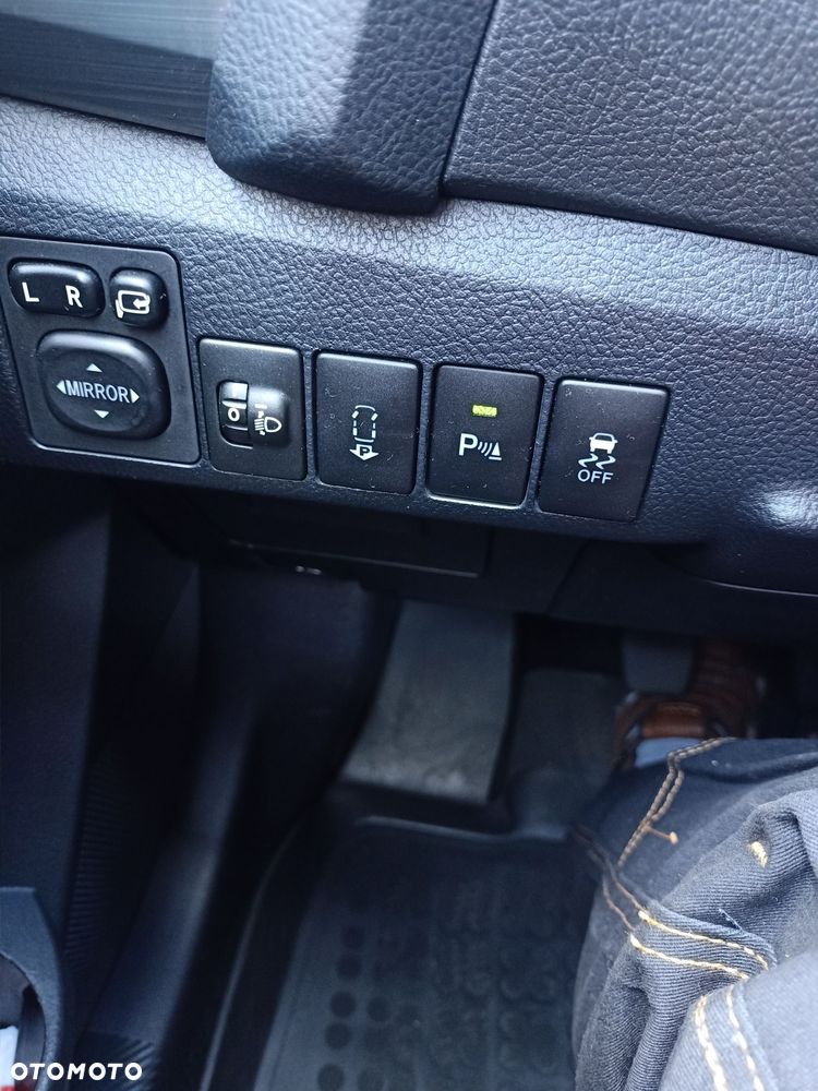 Toyota Auris 1.33 Dual-VVT-i START Edition - 22