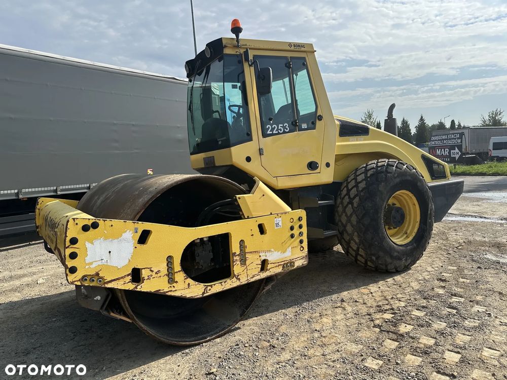 Bomag BW213-DH4 - 2