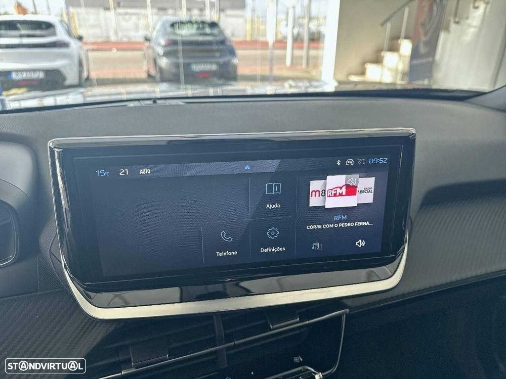 Peugeot 2008 1.2 PureTech Allure - 16