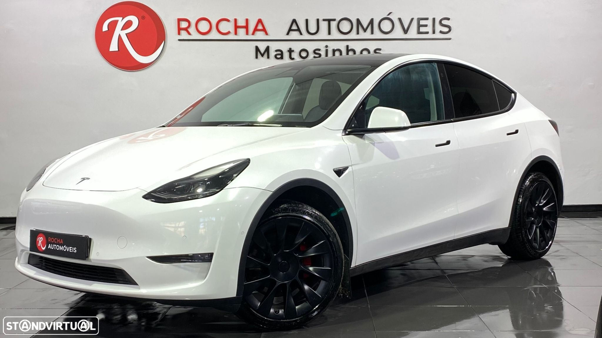 Tesla Model Y RWD - 2