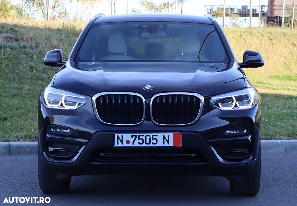 BMW X3 xDrive30e Aut. Luxury Line - 2