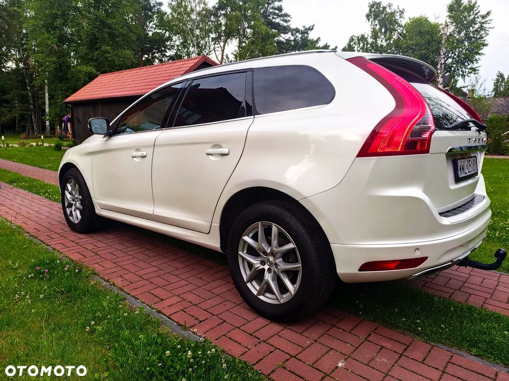 Volvo XC 60 D4 AWD Geartronic Ocean Race - 27