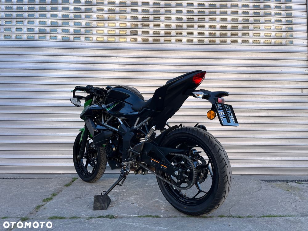 Kawasaki Z - 27