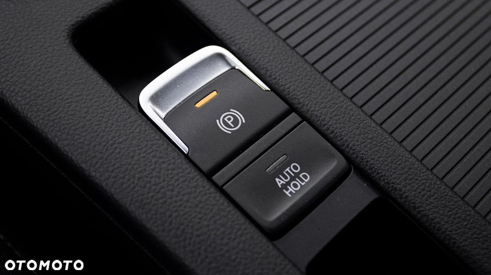 Volkswagen Passat Variant 1.5 TSI EVO Business - 22