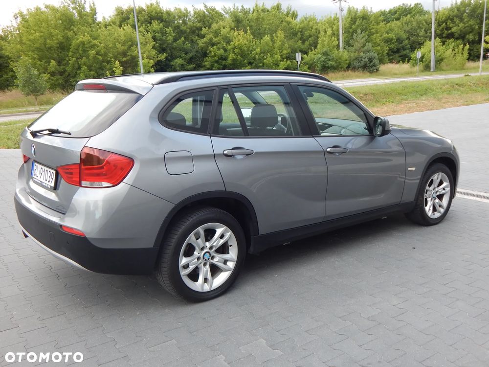BMW X1 sDrive18i xLine - 9